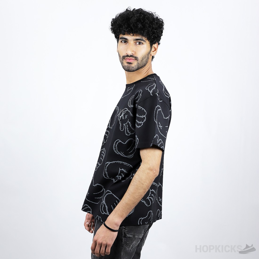 Kaws x Jordan Black T-Shirt Kaws x Jordan Black T-Shirt